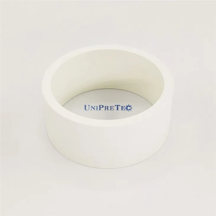 Obroč iz borovega nitrida